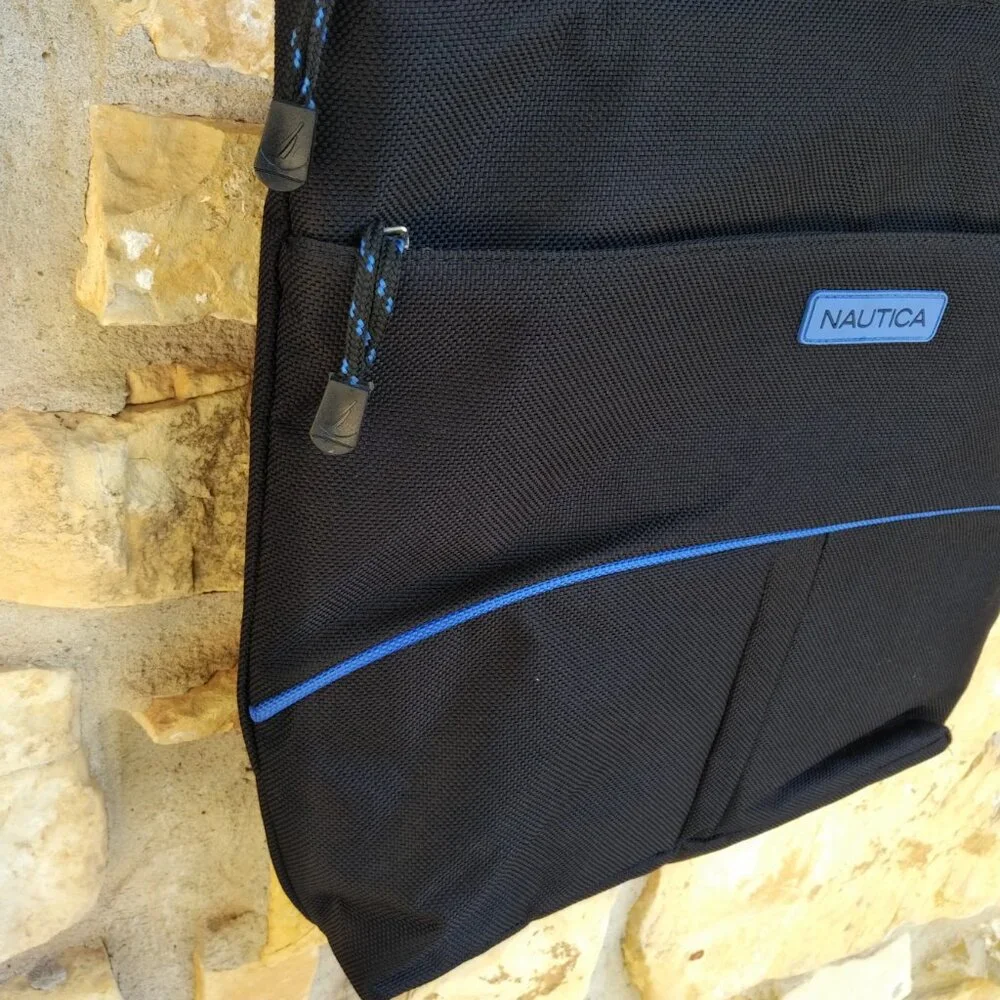 Nautica Downhaul travel tote NWOT